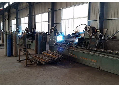 安达网架杆件自动焊接